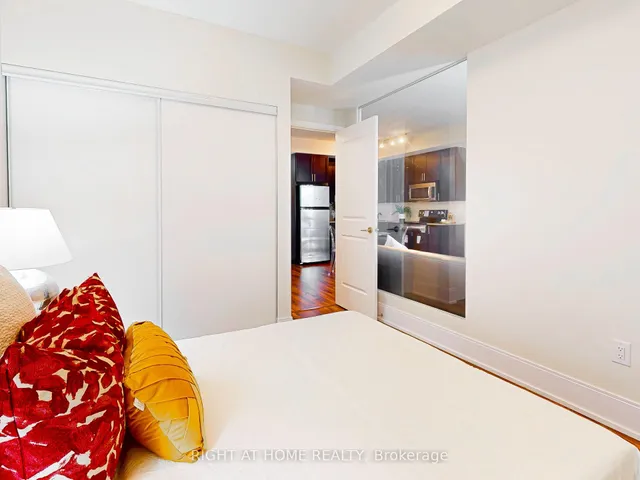 Additional image 11 of 560 Front St Unit 1232