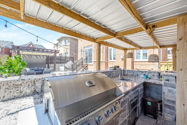 Additional image 46 of 606 Nairn Circ