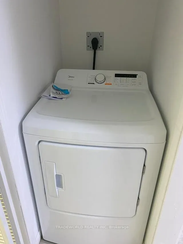 Additional image 26 of 90 Petworth Cres