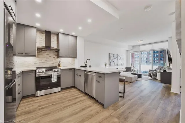 Additional image 8 of 551 Maple Ave Unit 908