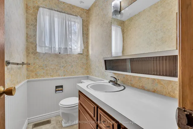 Additional image 24 of 279 Kenneth Ave