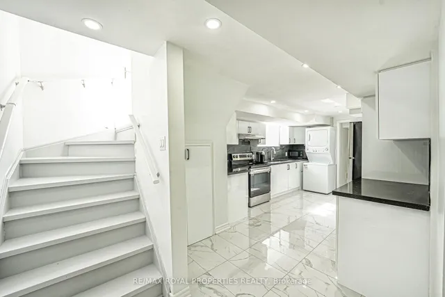 Additional image 28 of 14 Shoreview Dr