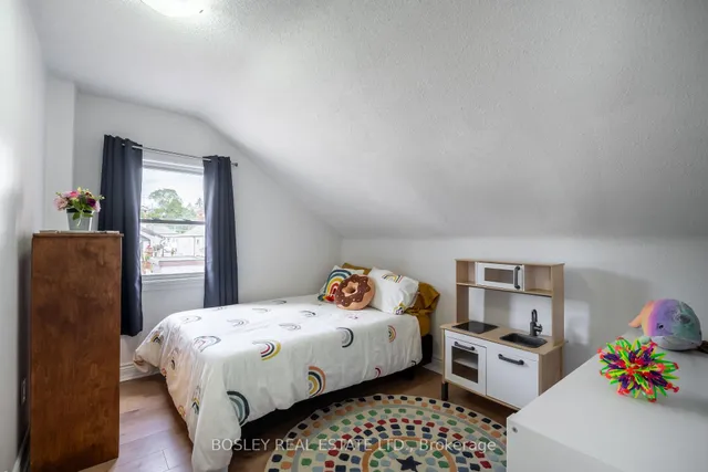 Additional image 21 of 104 Aileen Ave