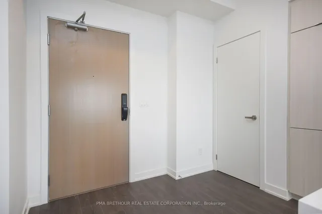 Additional image 3 of 370 Martha St Unit 1906