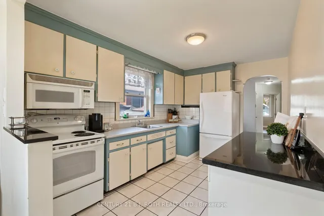 Additional image 4 of 68 Maywood Park