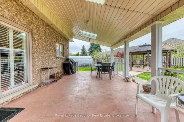 Additional image 45 of 32 Odeon St