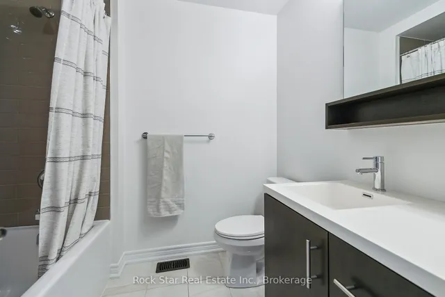 Additional image 29 of 3150 BLACKFRIAR Common