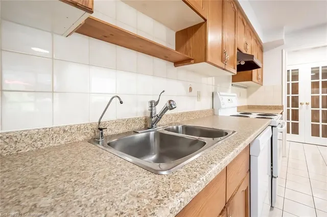 Additional image 18 of 99 Donn Ave Unit 403