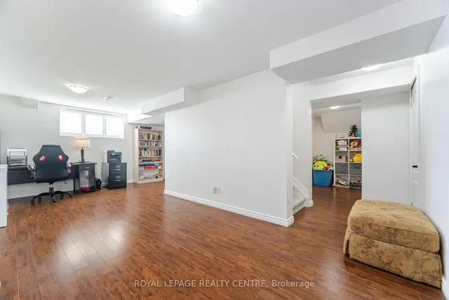 Additional image 36 of 4010 Medland Dr