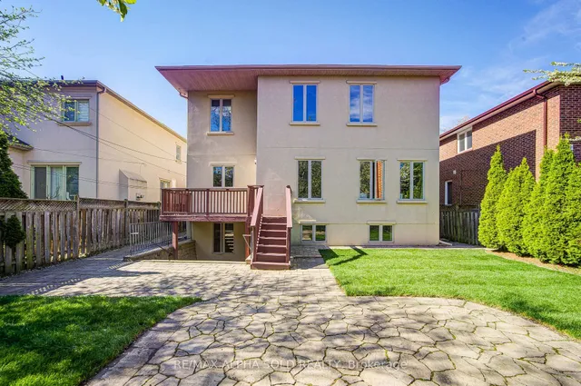 Additional image 48 of 219 Greenfield Ave