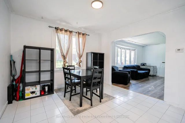 Additional image 15 of 49 Trethewey Dr