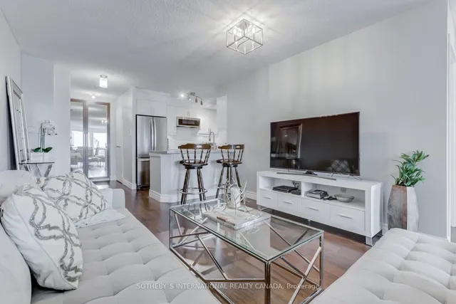 Additional image 6 of 10 Yonge St Unit 2608