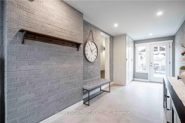 Additional image 5 of 56 Oakley Crt