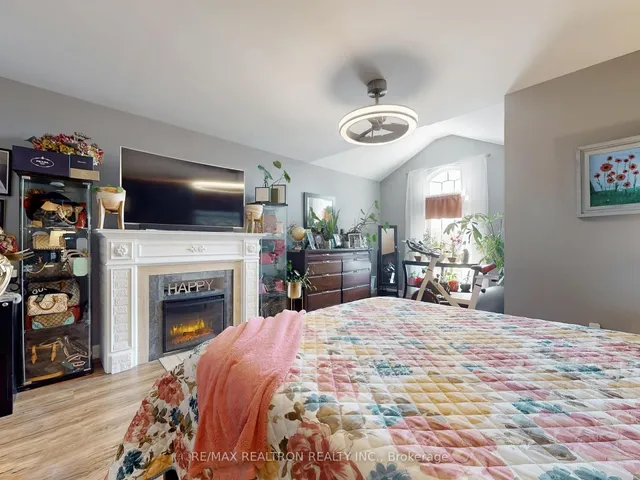 Additional image 33 of 81 Isaac Devins Blvd