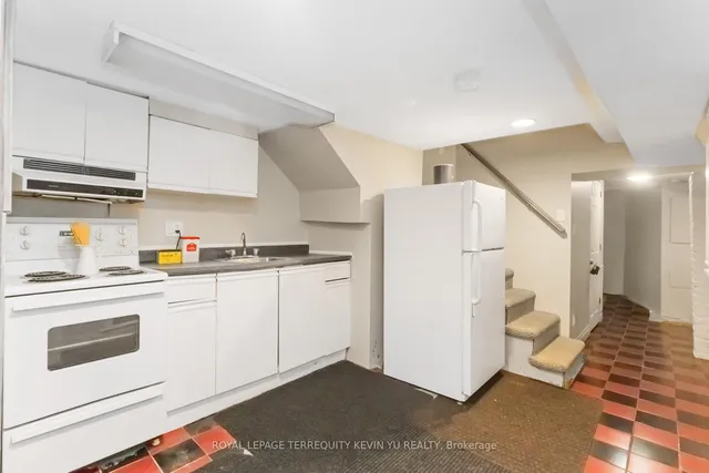 Additional image 29 of 23 Kenneth Ave