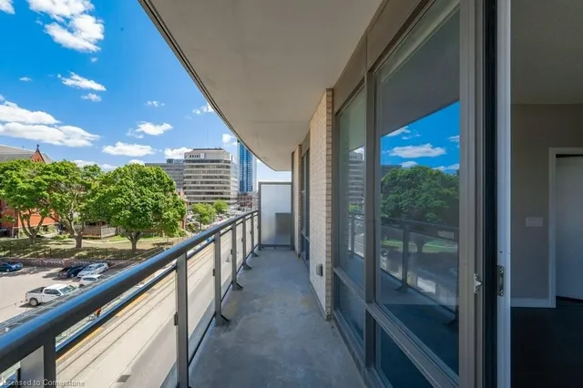 Additional image 18 of 85 Duke St Unit 402