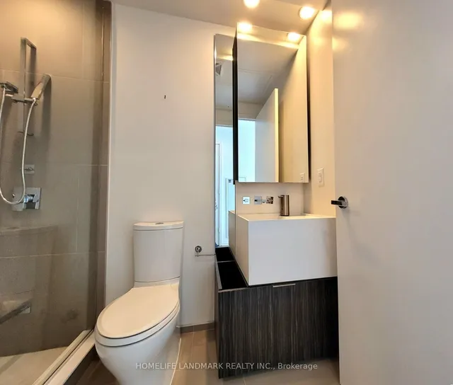 Additional image 13 of 1 Bloor St Unit 4602