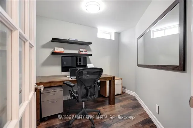 Additional image 33 of 104 Earlsbridge Blvd