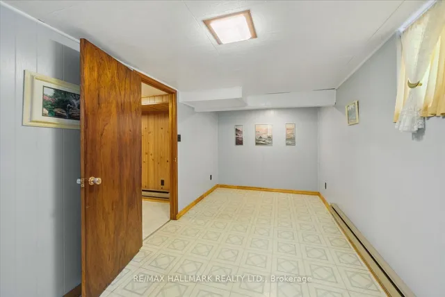 Additional image 28 of 134 Magnolia Ave