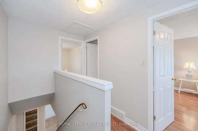 Additional image 13 of 25 Upper Canada Dr Unit 33