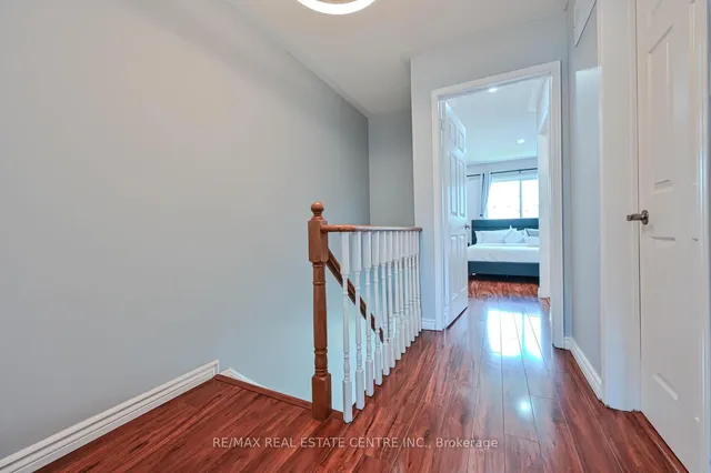 Additional image 20 of 4950 Albina Way Unit 93