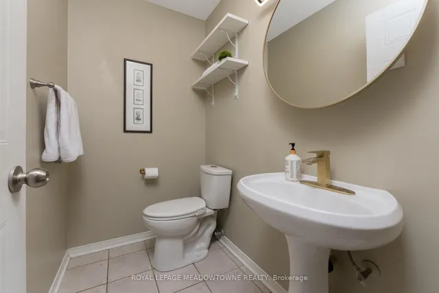 Additional image 21 of 1876 Stevington Cres