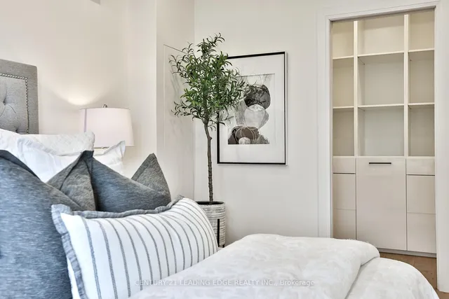 Additional image 24 of 29 Dingwall Ave