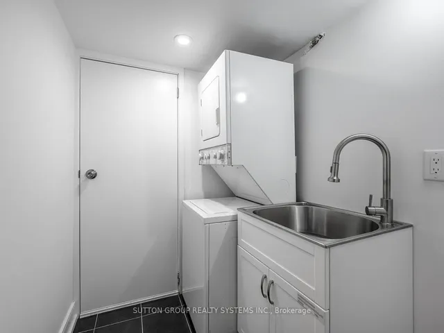 Additional image 32 of 217 Earlscourt Ave