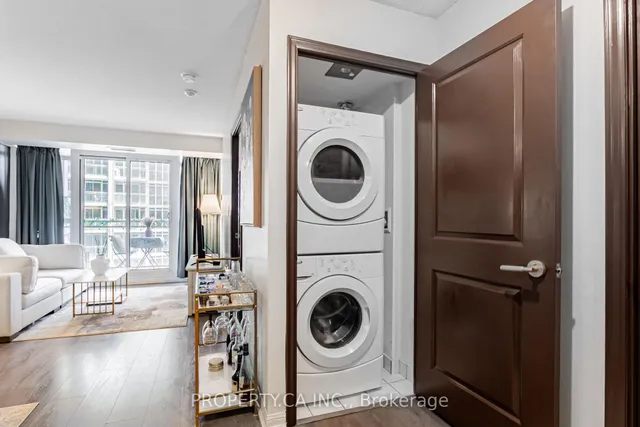 Additional image 8 of 35 Bastion St Unit 1604
