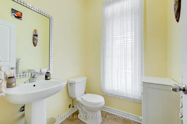 Additional image 23 of 45 Humberstone Cres