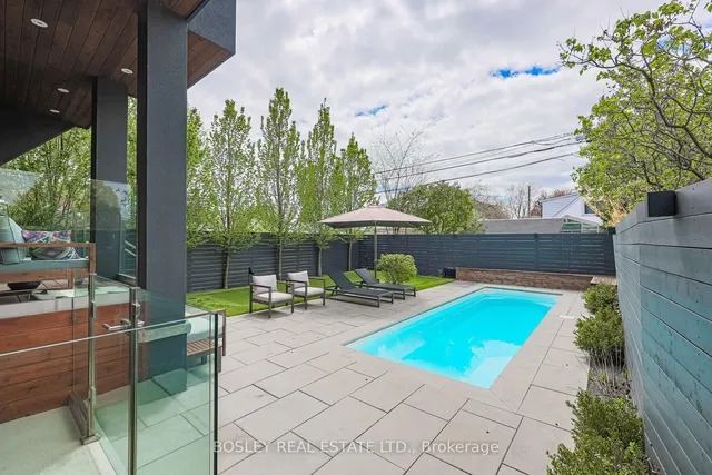 Additional image 37 of 38 Roblin Ave