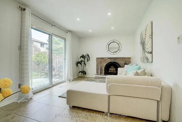 Additional image 13 of 86 Placentia Blvd