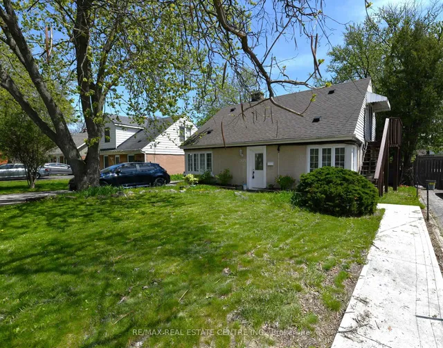 Additional image 15 of 2070 Churchill Ave