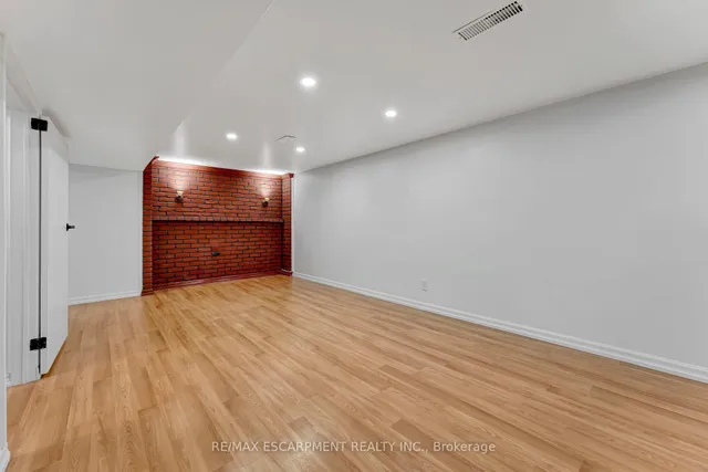 Additional image 28 of 216 Sioux Rd