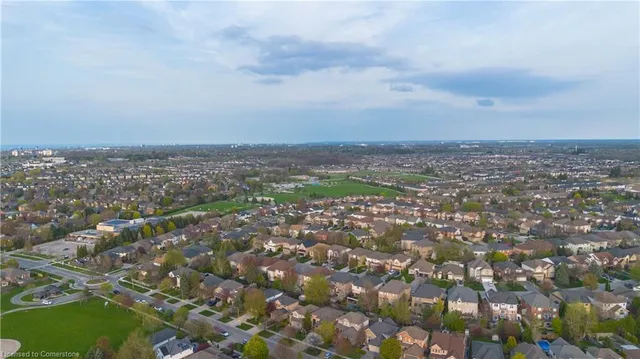 Additional image 14 of 67 Bridgeport Cres