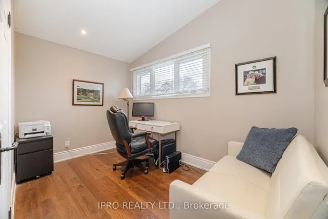 Additional image 13 of 90 Mountain Ave