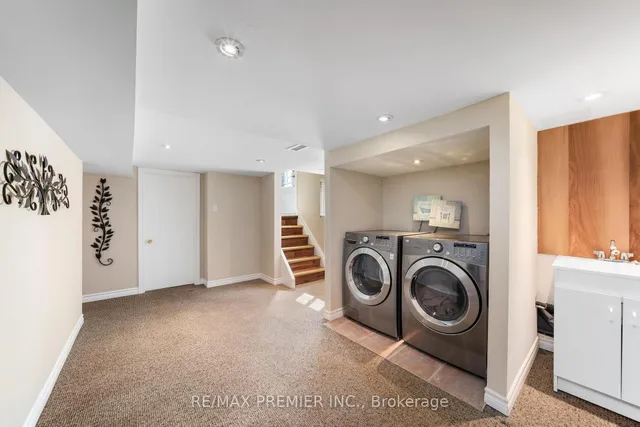 Additional image 19 of 18 Culnan Ave