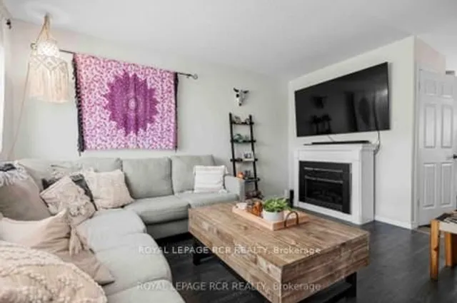 Additional image 6 of 46 Dearbourne Blvd Unit 32