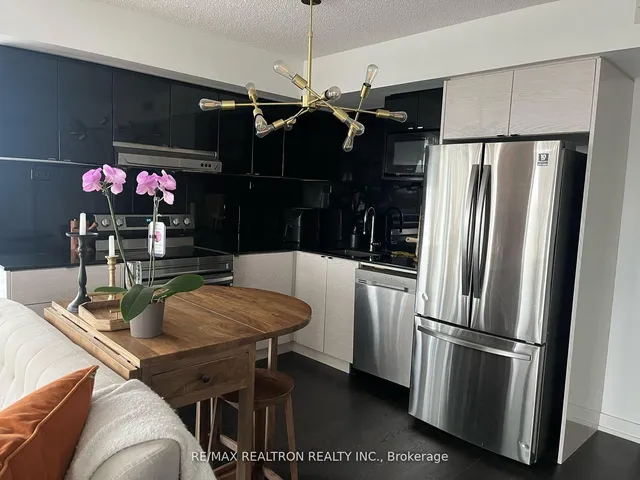 Additional image 10 of 72 Esther Shiner Blvd Unit 1612