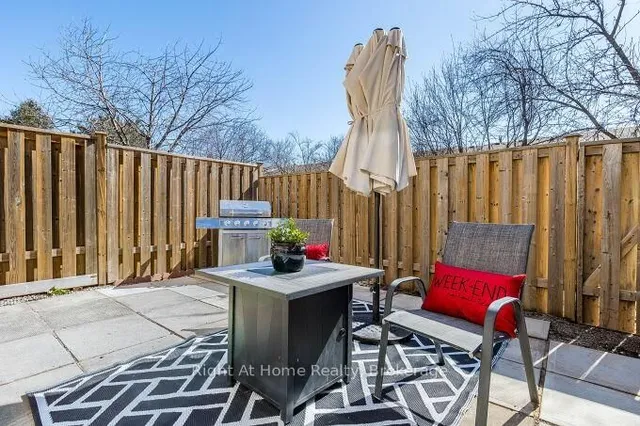 Additional image 39 of 1528 Lancaster Dr Unit 24