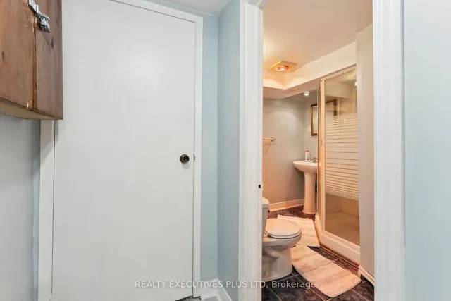 Additional image 40 of 60 Pluto Dr