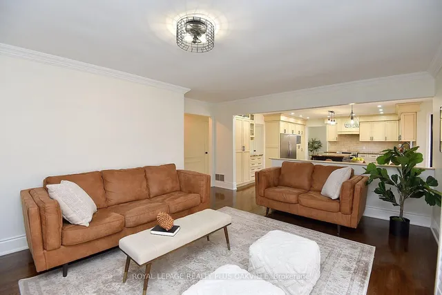 Additional image 28 of 81 Jerome Park Dr