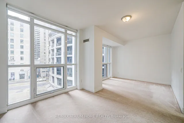 Additional image 22 of 23 Carlton St Unit 310