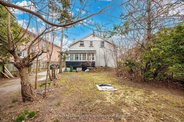 Additional image 30 of 44 Sultana Ave