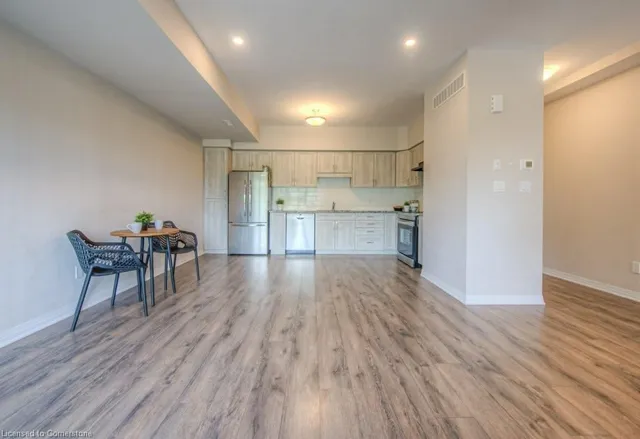 Additional image 8 of 55 Progress Cres