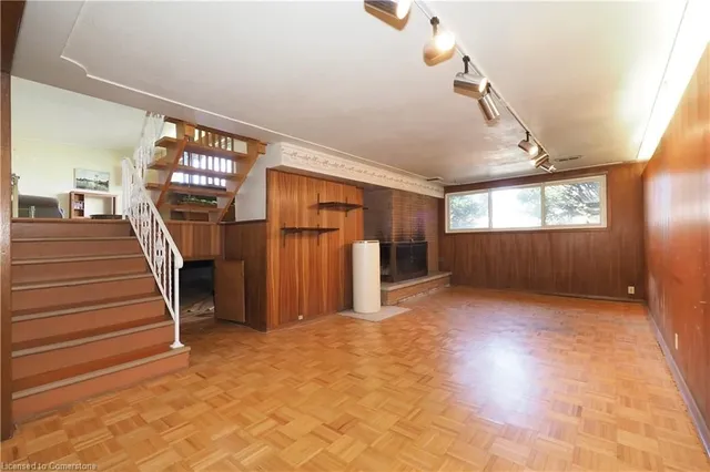 Additional image 32 of 13 Marketa Cres