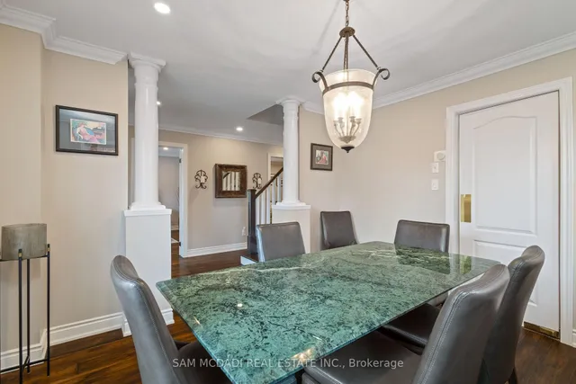 Additional image 9 of 7174 Upton Cres