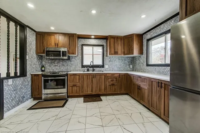 Additional image 6 of 201 Glen Rd