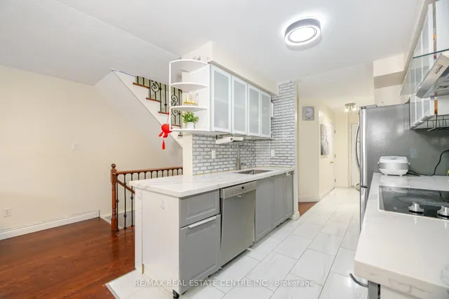 Additional image 8 of 5255 Guildwood Way Unit 62