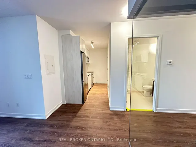 Additional image 13 of 3100 Keele St Unit 443